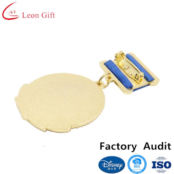 Wholesale-Metal-Enamel-Gold-Plated-Special-Air-Force-Navy-Security-Army-Style-Custom-Honor-Military-Award-Medal-for-Souvenir (3) Wholesale Metal Enamel Gold Plated Special Air Force Navy Security Army Style Custom Honor Military Award Medal for Souvenir 3