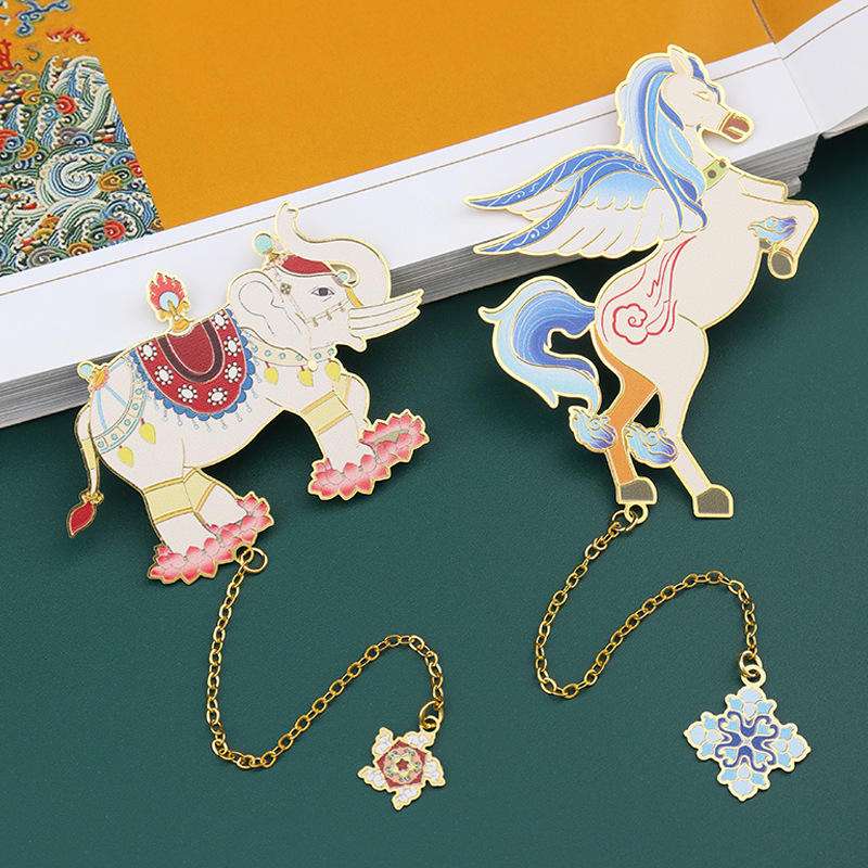 Custom Animal Die Cast Bookmark | Leon Gift